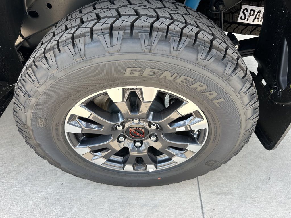 2024 Nissan Titan XD PRO-4X 13