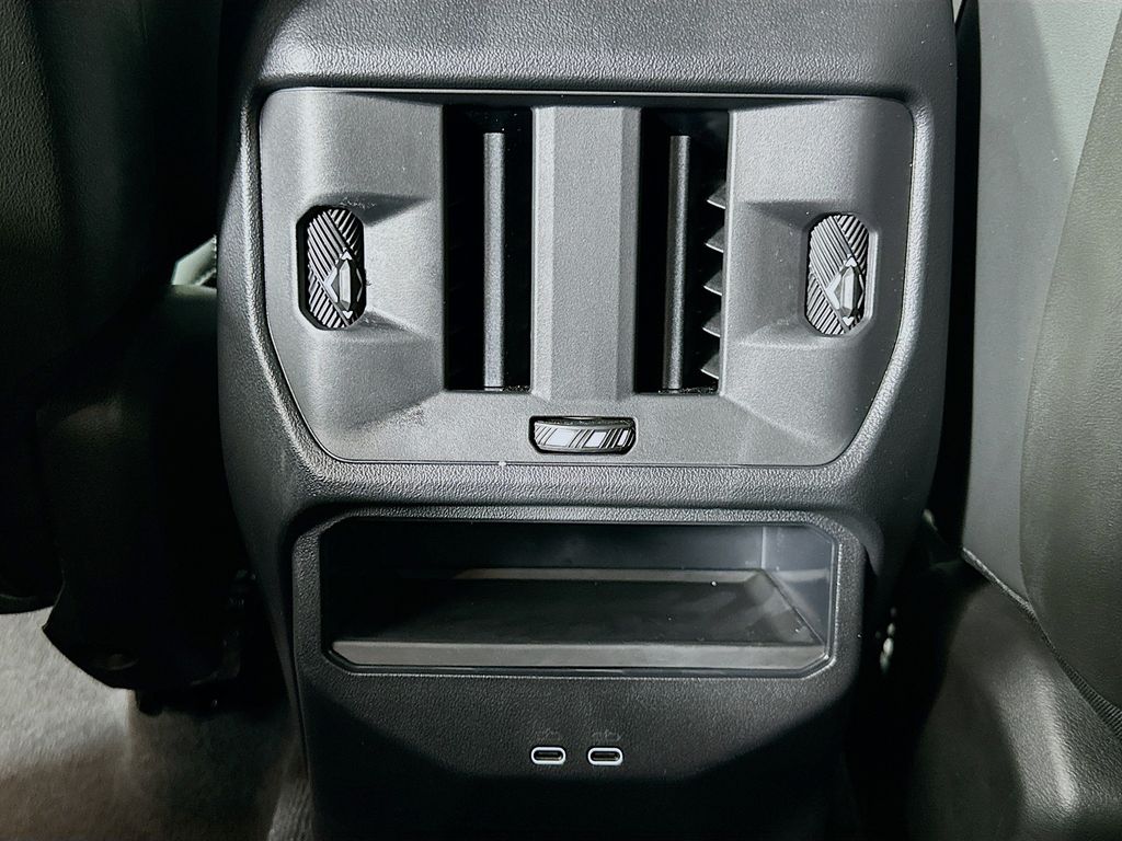 Thumbnail: 2025 BMW X3 - 24