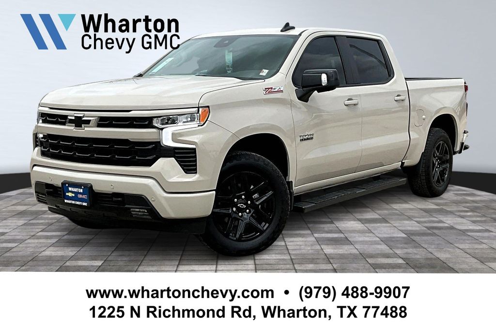 White Sands 2026 Chevrolet Silverado 1500 RST Crew Cab 4WD Pickup Truck Four-Wheel Drive Automatic