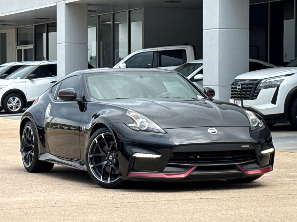 Gray (Magnetic Black) 2017 Nissan 370Z NISMO Tech Coupe Rear-Wheel Drive 7-Speed Automatic