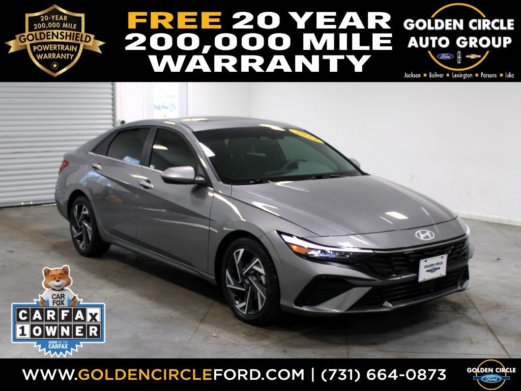 2024 Hyundai Elantra SEL FWD