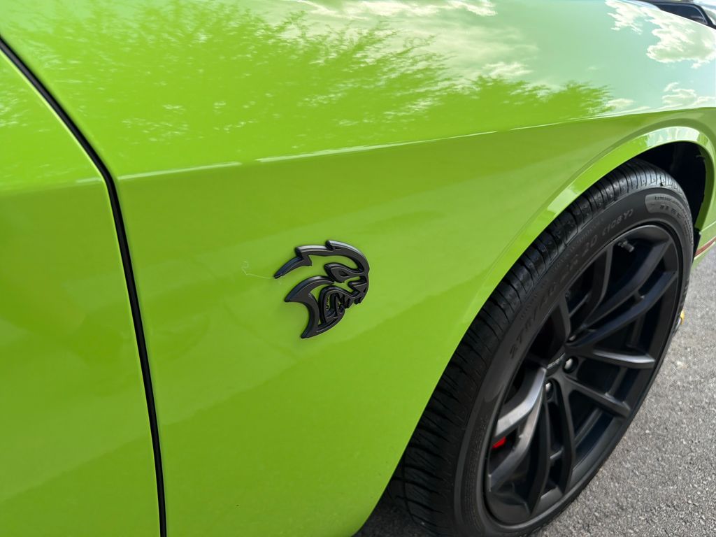Used 2023 Green Dodge SRT Hellcat Jailbreak image 17