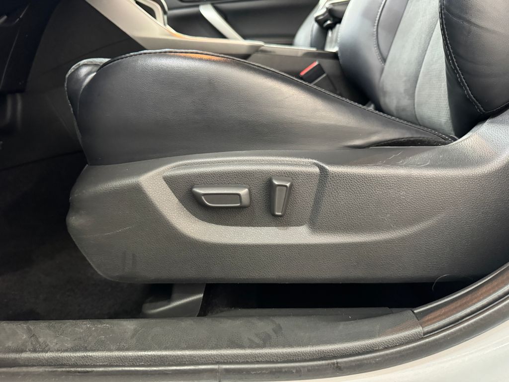 2024 Mitsubishi Eclipse Cross SE