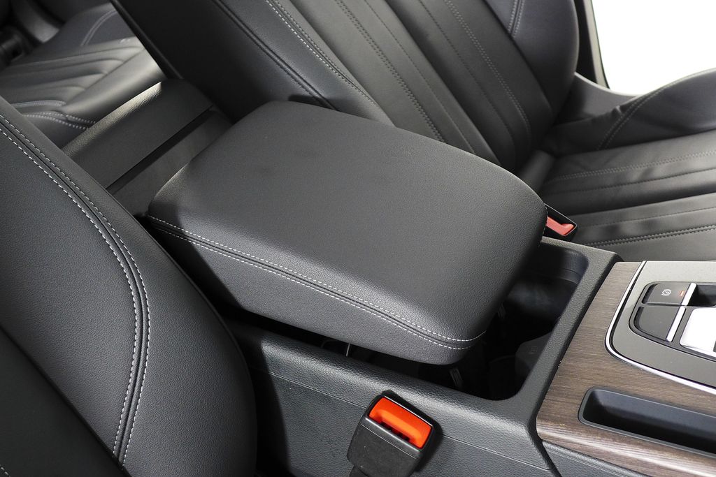 Thumbnail: 2023 Audi Q5 - 16