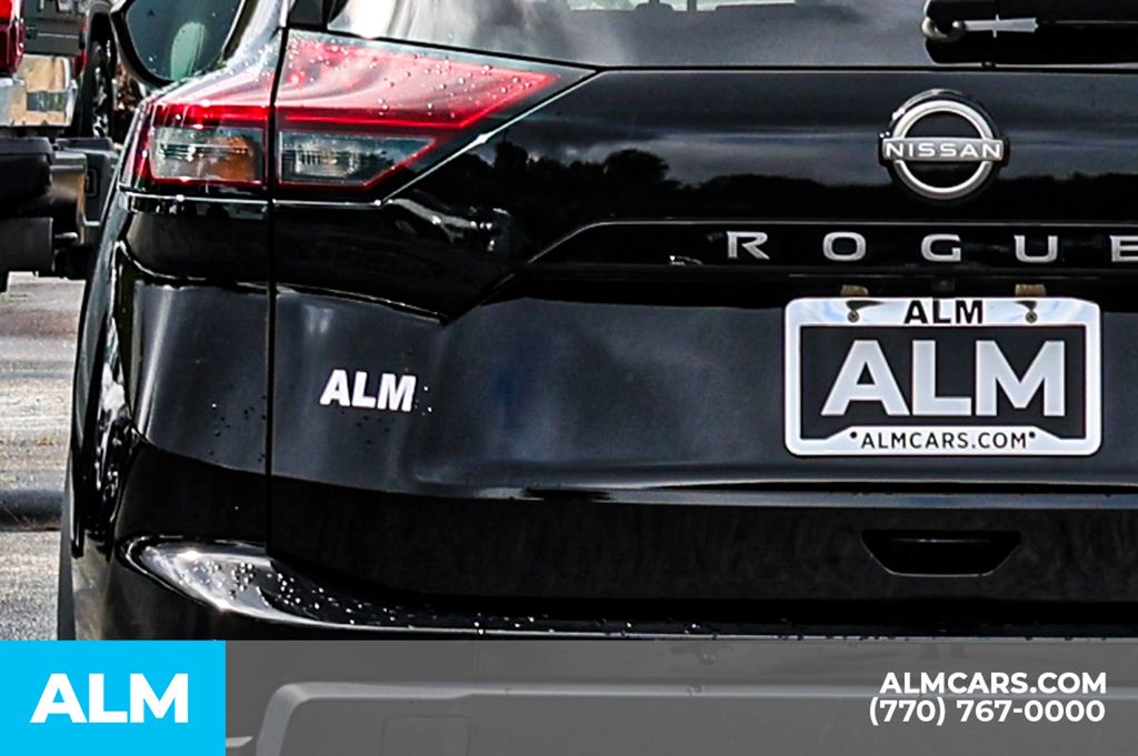 Used 2025 Black Nissan SV image 13