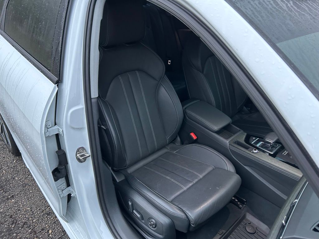 Thumbnail: 2023 Audi A4 - 15