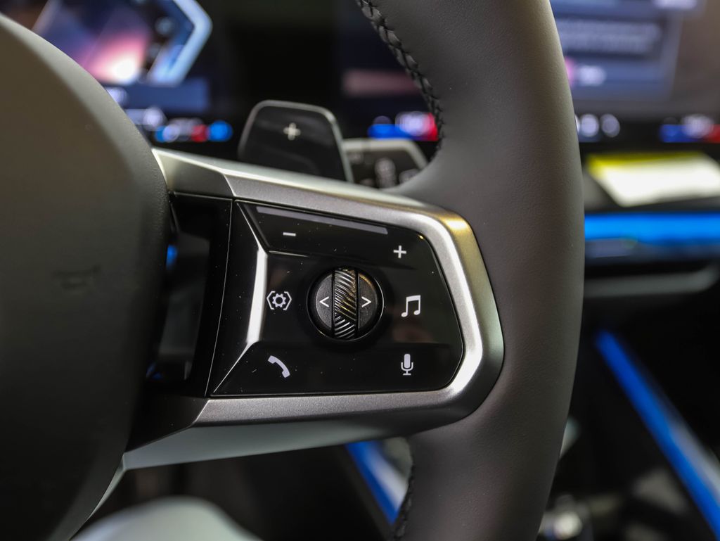 Thumbnail: 2026 BMW X3 - 13