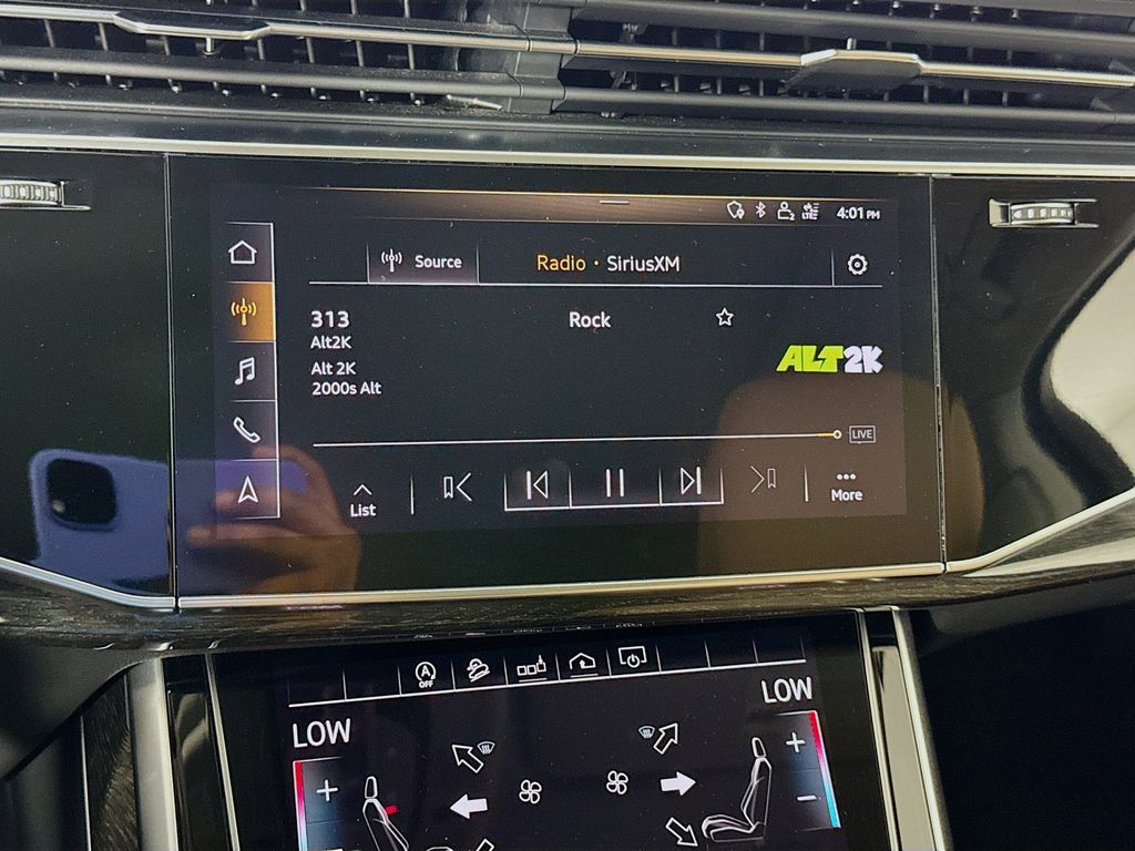 Thumbnail: 2020 Audi Q7 - 14