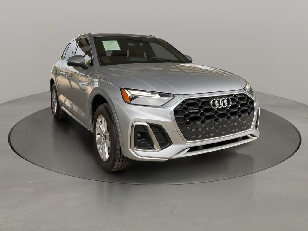 Florett Silver Metallic 2022 Audi Q5 quattro Premium S Line 45 TFSI SUV / Crossover All-Wheel Drive 7-Speed Automatic