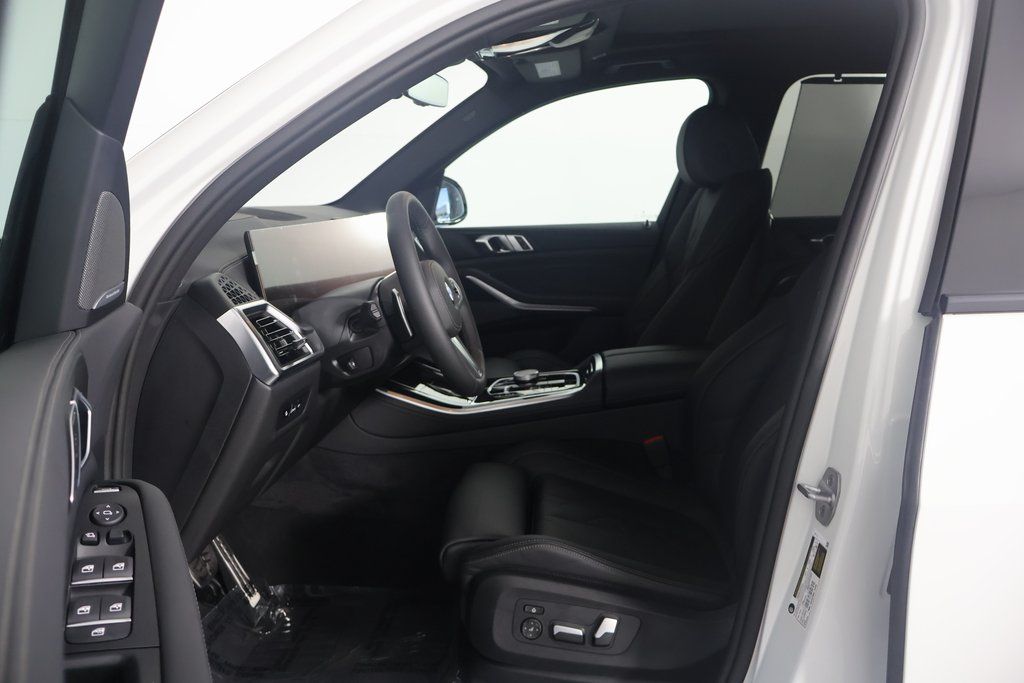 Thumbnail: 2026 BMW X5 - 5