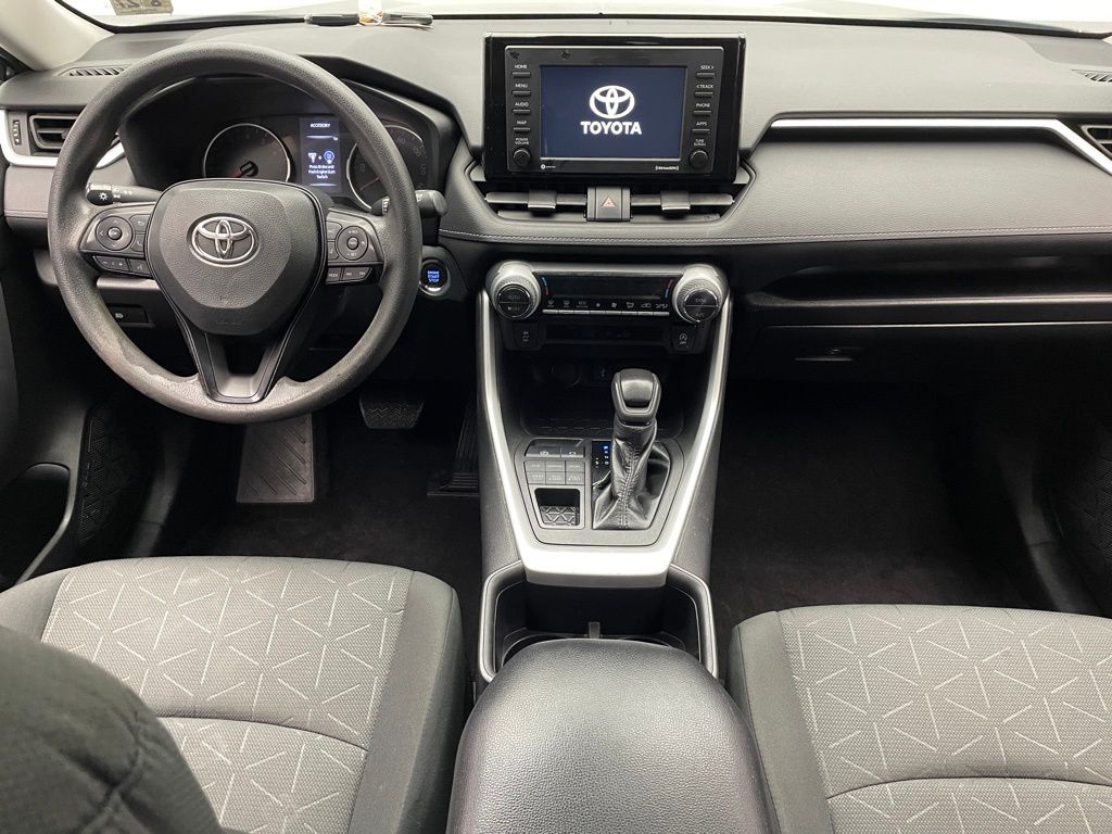 Thumbnail: 2022 Toyota RAV4 - 19