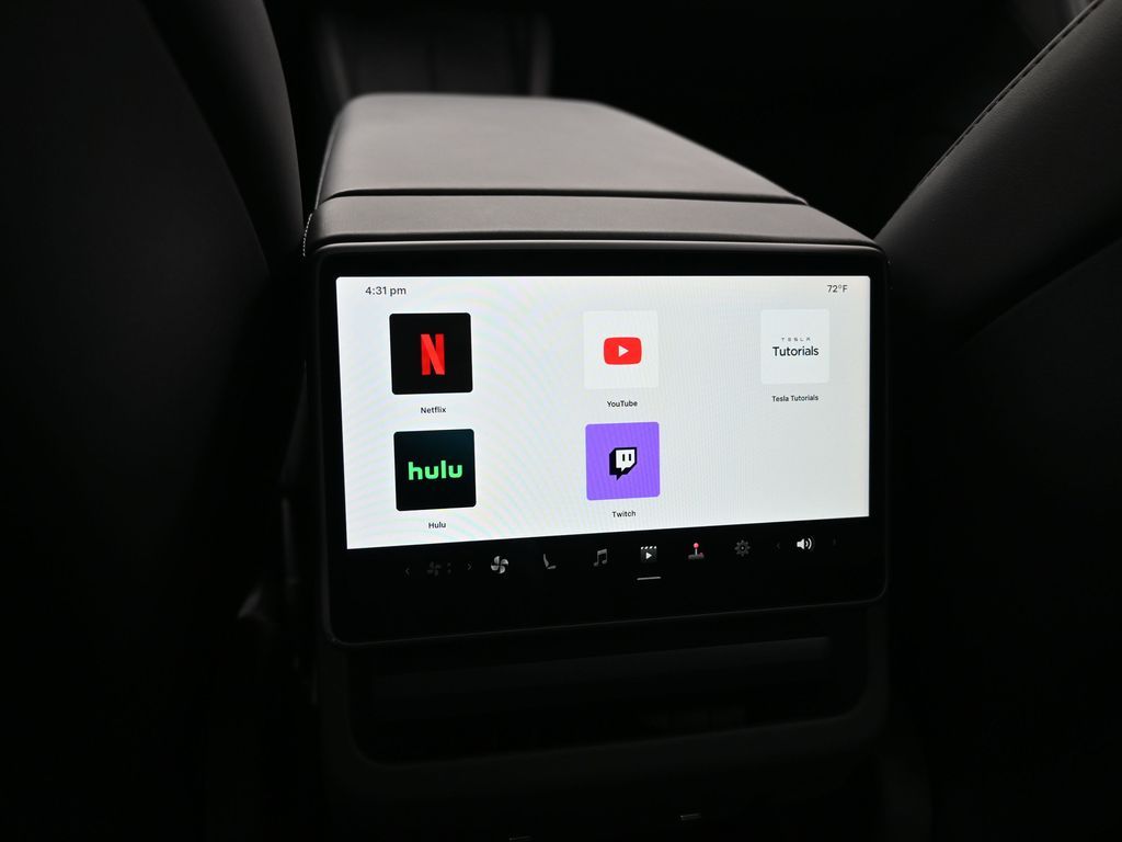 2024 Tesla Model 3 Base