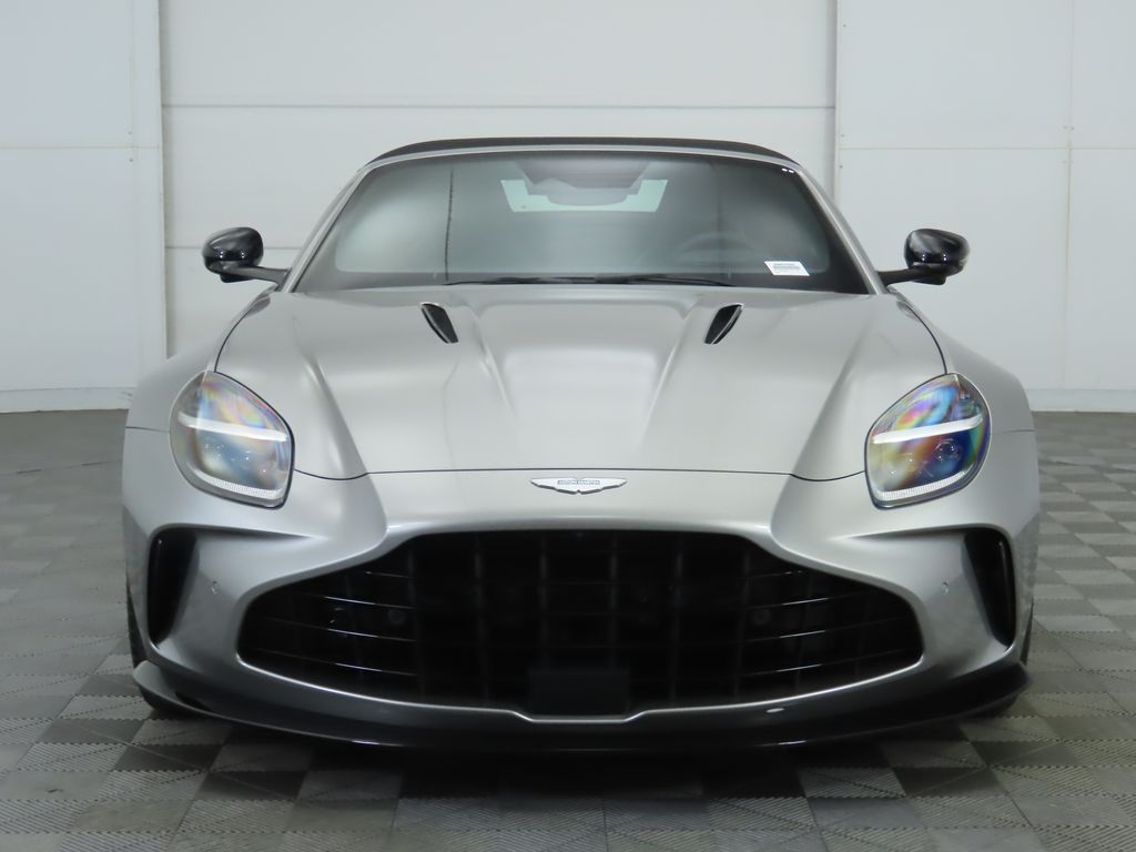 Thumbnail: 2026 Aston Martin Vantage - 10
