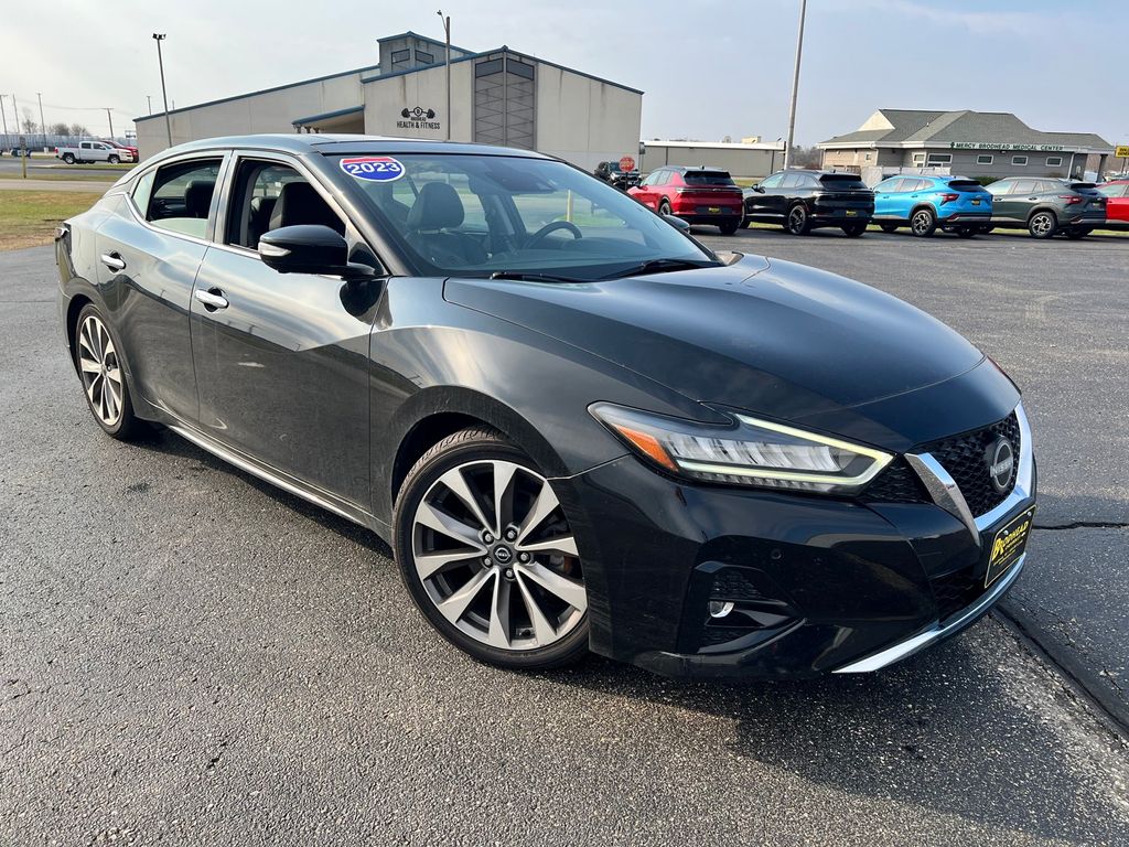 Super Black 2023 Nissan Maxima Platinum FWD Sedan Front-Wheel Drive Continuously Variable Transmission