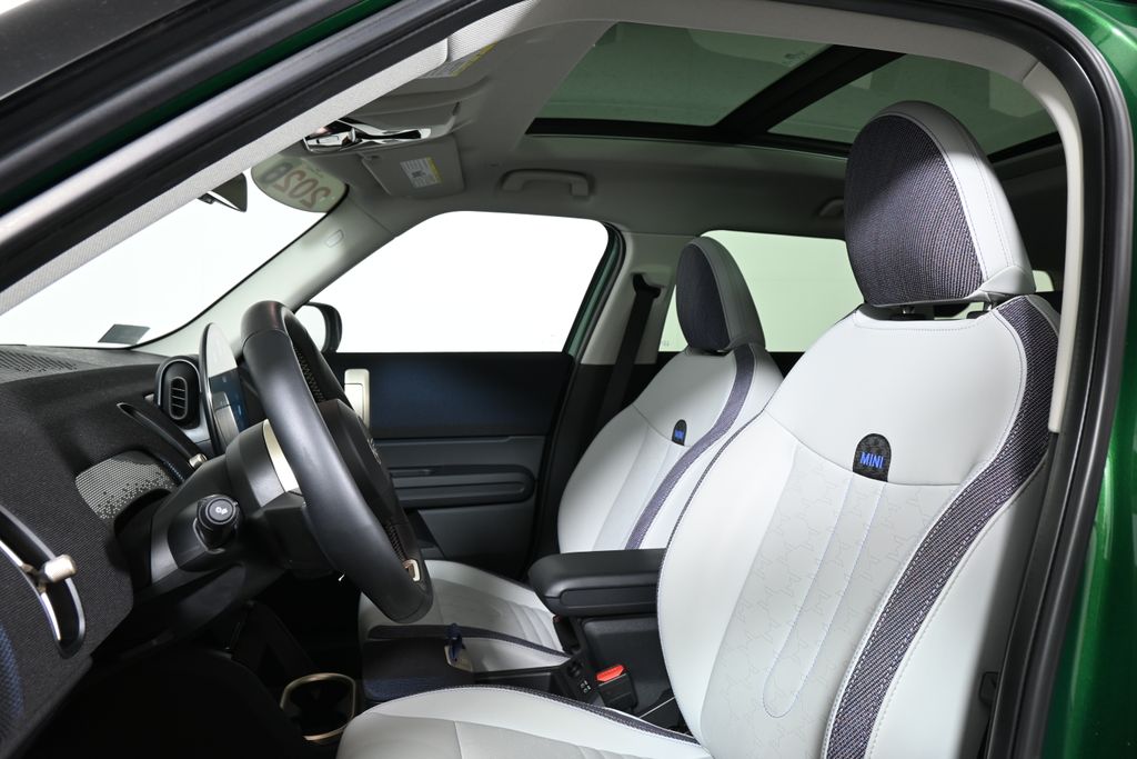 Thumbnail: 2025 MINI Cooper Countryman - 15