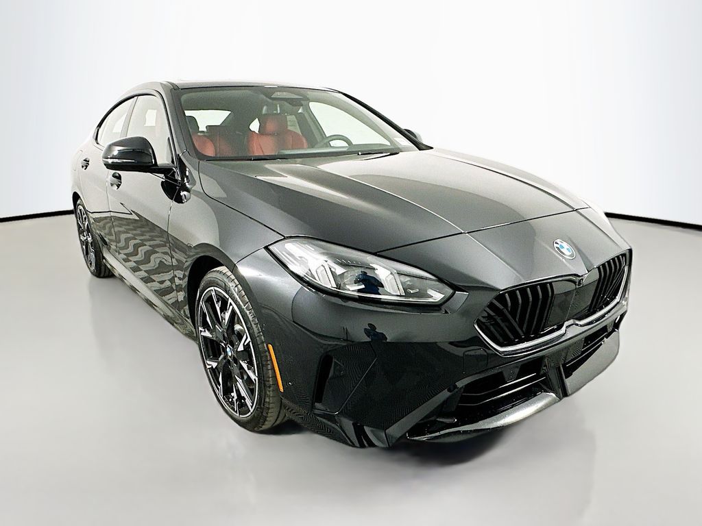 Thumbnail: 2026 BMW 2 Series - 3