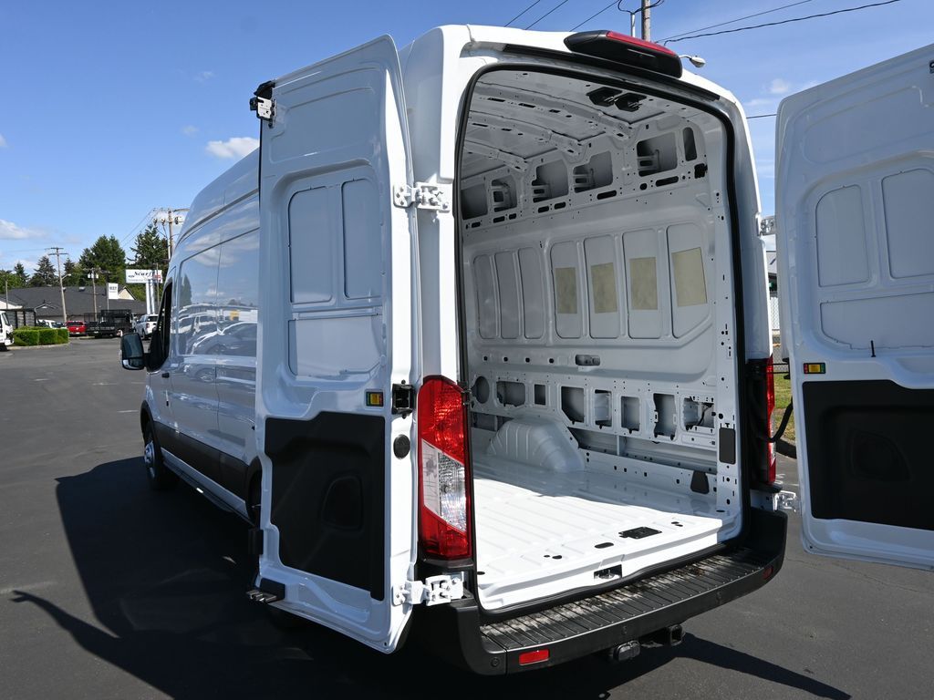 2025 Ford Transit 350