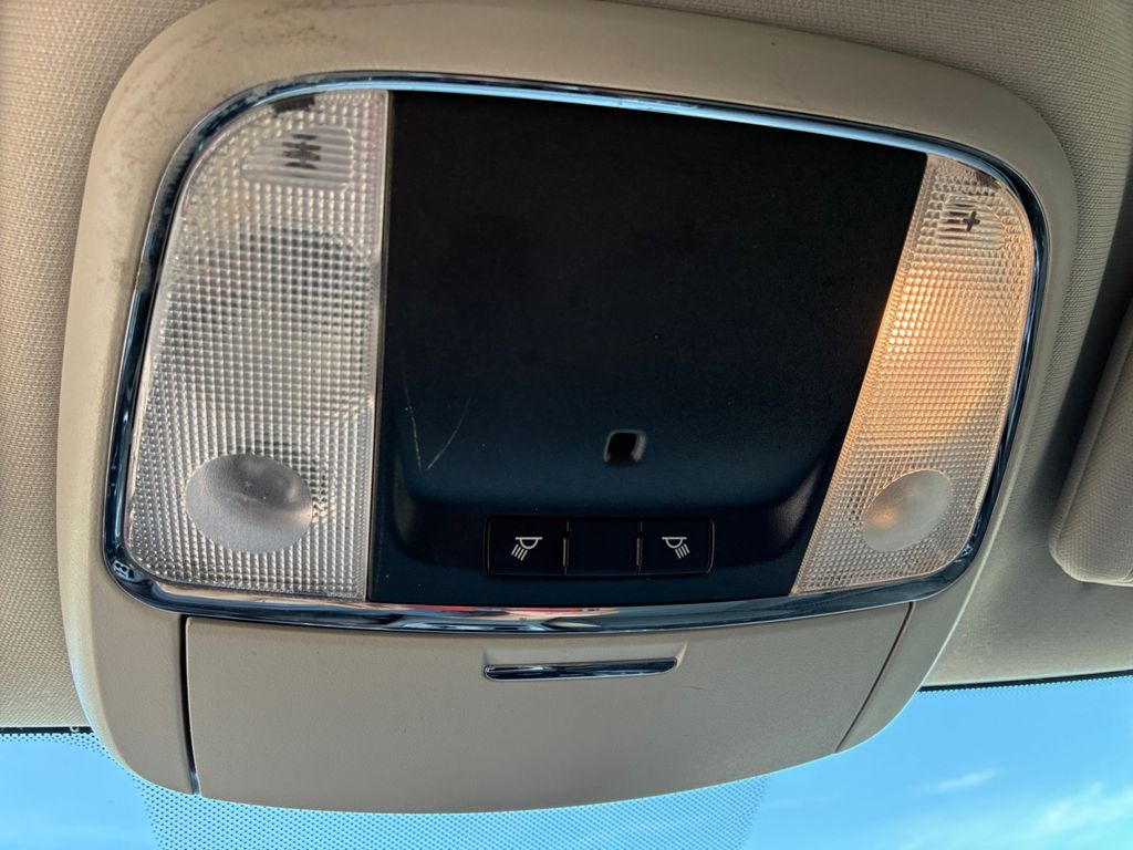 Used Car 2011 Jeep Grand Cherokee  Laredo For Sale Under $10,000 In Austin, Texas