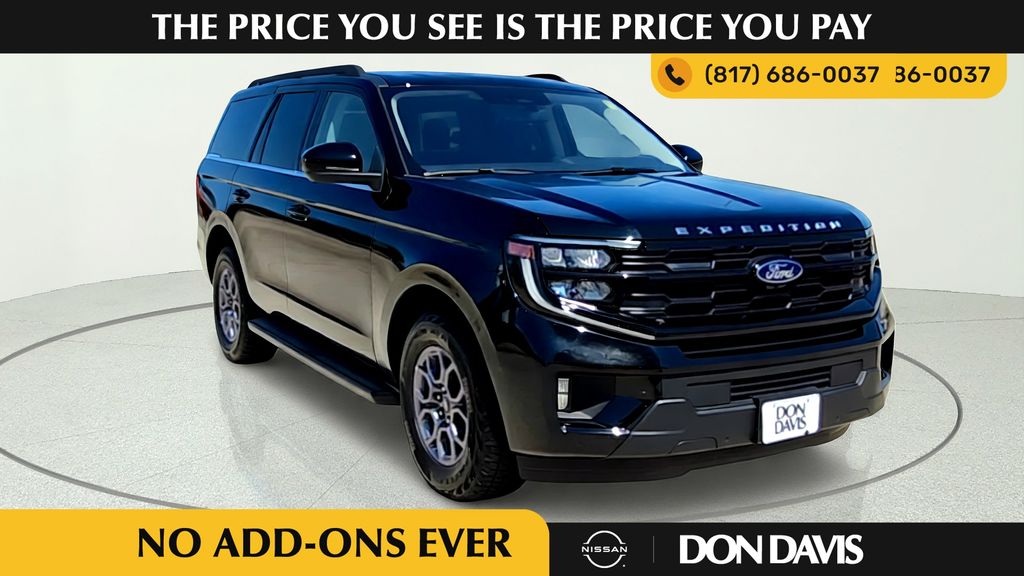 Black Metallic 2025 Ford Expedition SUV / Crossover Four-Wheel Drive Automatic