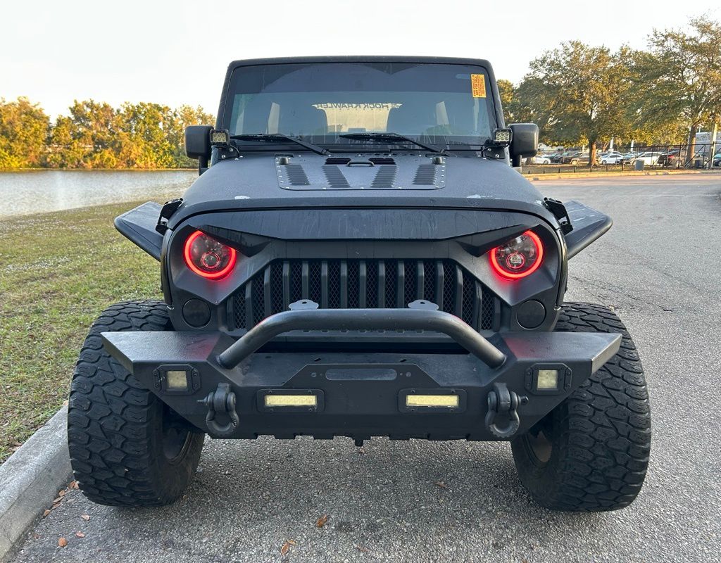 Thumbnail: 2015 Jeep Wrangler - 8