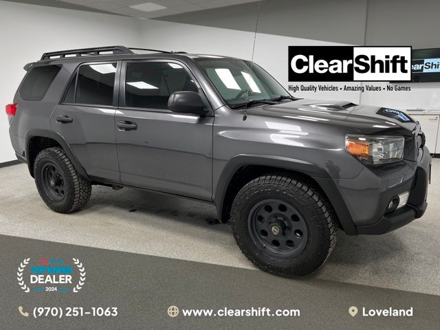 Magnetic Gray Metallic 2011 Toyota 4Runner Trail 4WD SUV / Crossover Four-Wheel Drive 5-Speed Automatic Overdrive