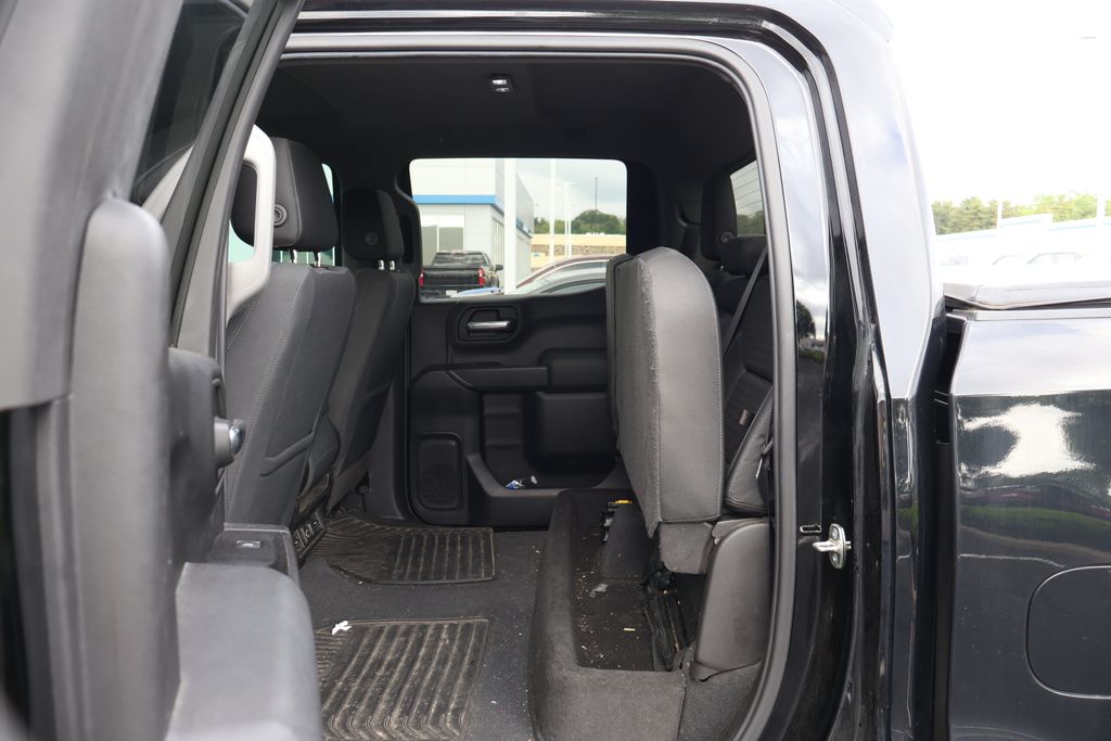2019 Chevrolet Silverado 1500 LT 32