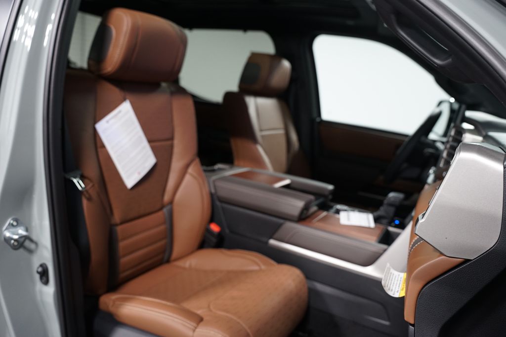 Thumbnail: 2026 Toyota Tundra - 31