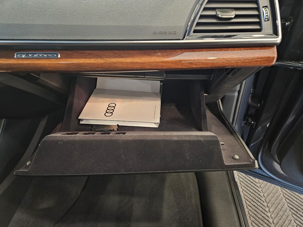 2023 Audi Q5 45 S line Premium