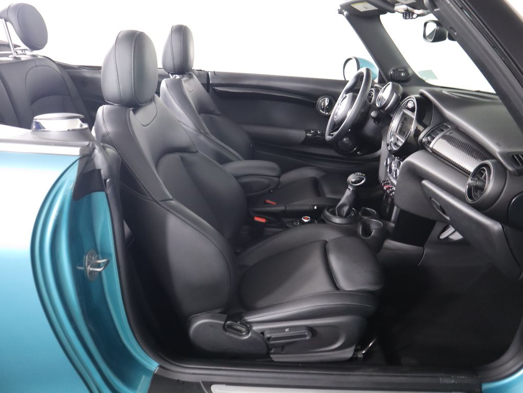 Thumbnail: 2018 MINI Cooper - 27