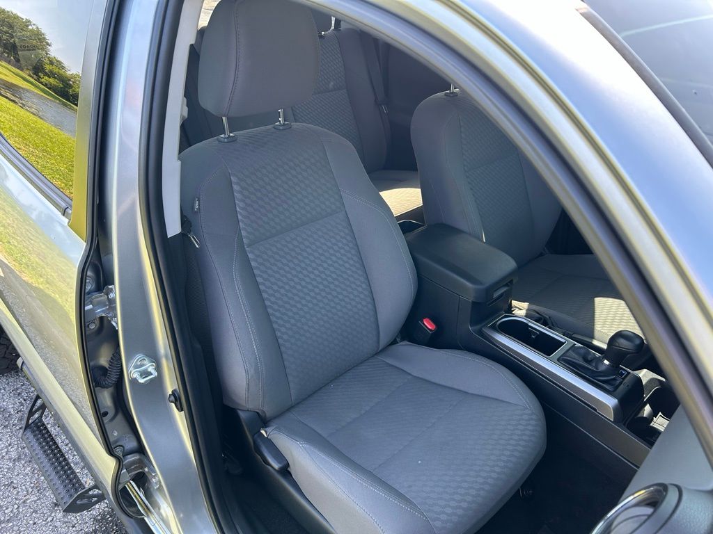 2023 Toyota Tacoma SR5 15