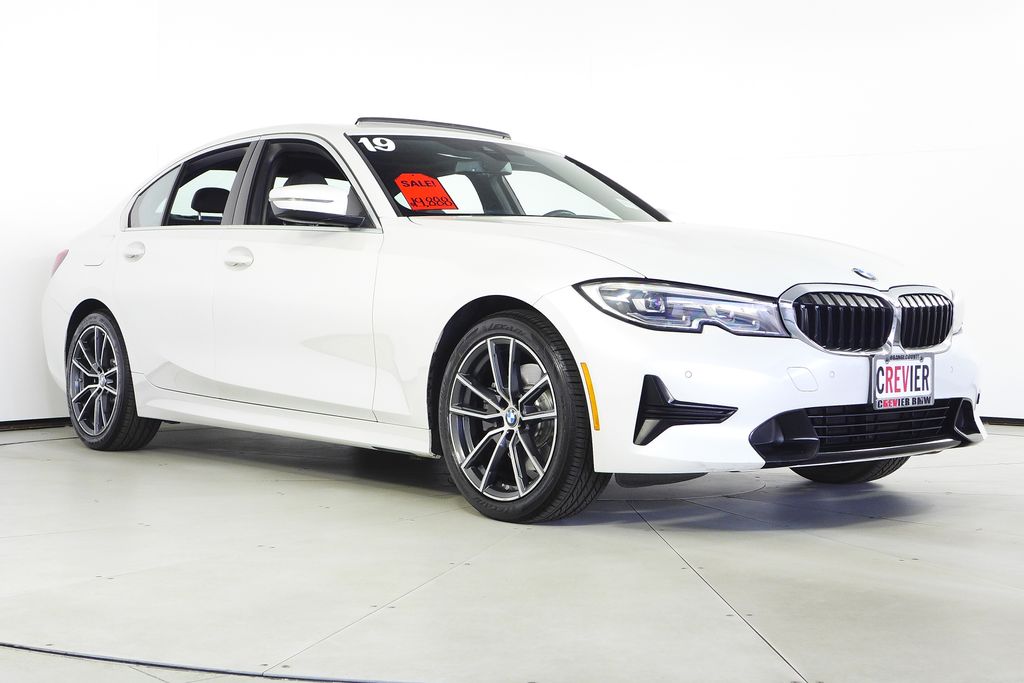 Thumbnail: 2019 BMW 3 Series - 4