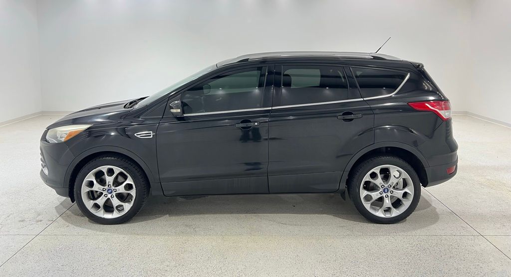 Tuxedo Black 2013 Ford Escape Titanium FWD SUV / Crossover Front-Wheel Drive 6-Speed Automatic