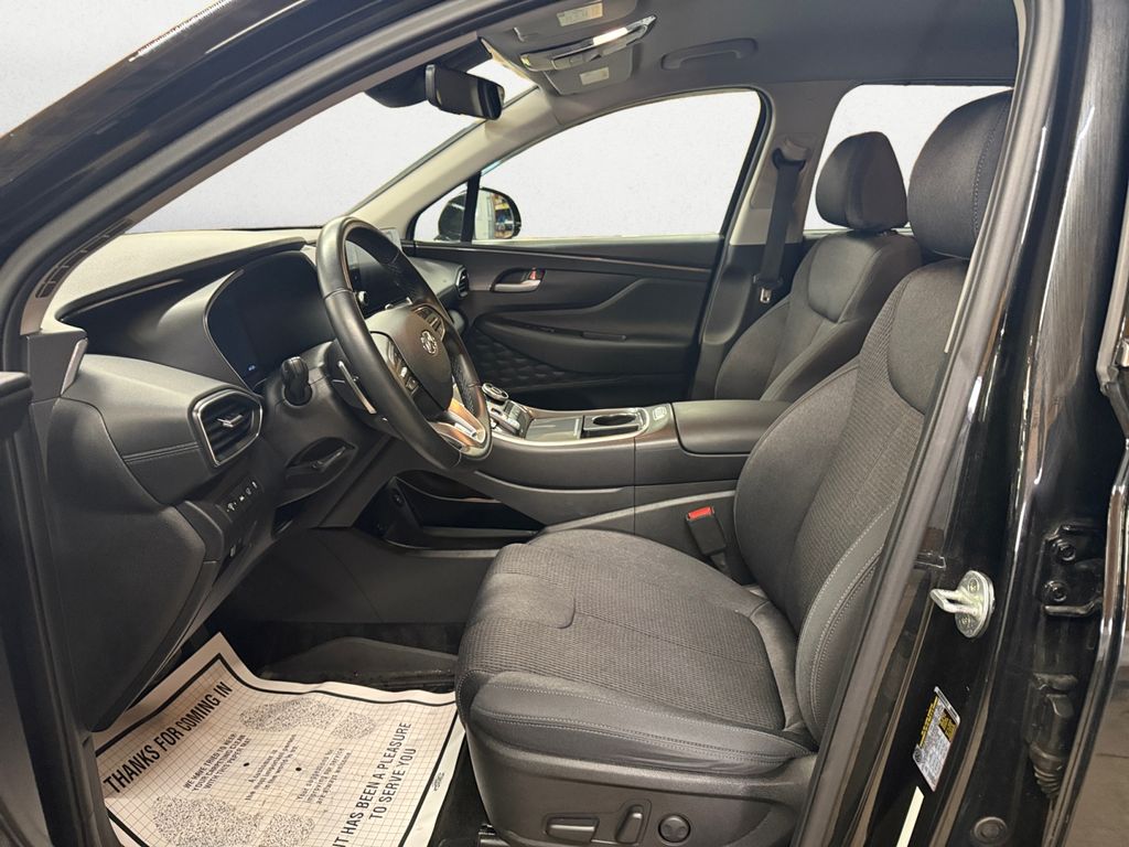 2022 Hyundai Santa Fe SEL photo
