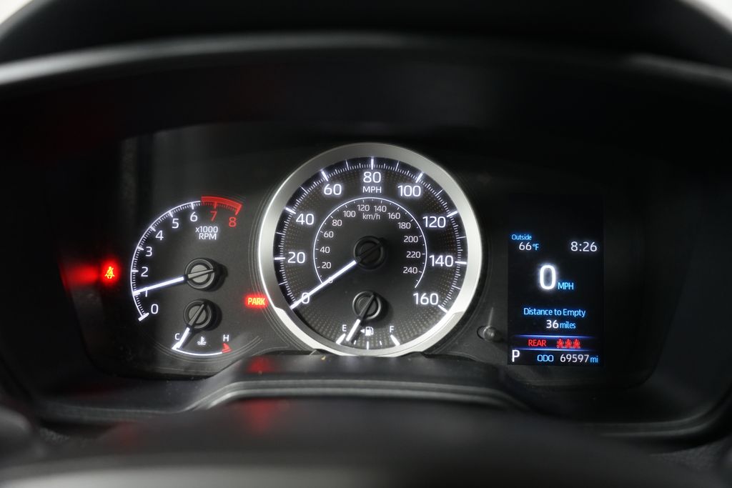 2021 Toyota Corolla LE 15