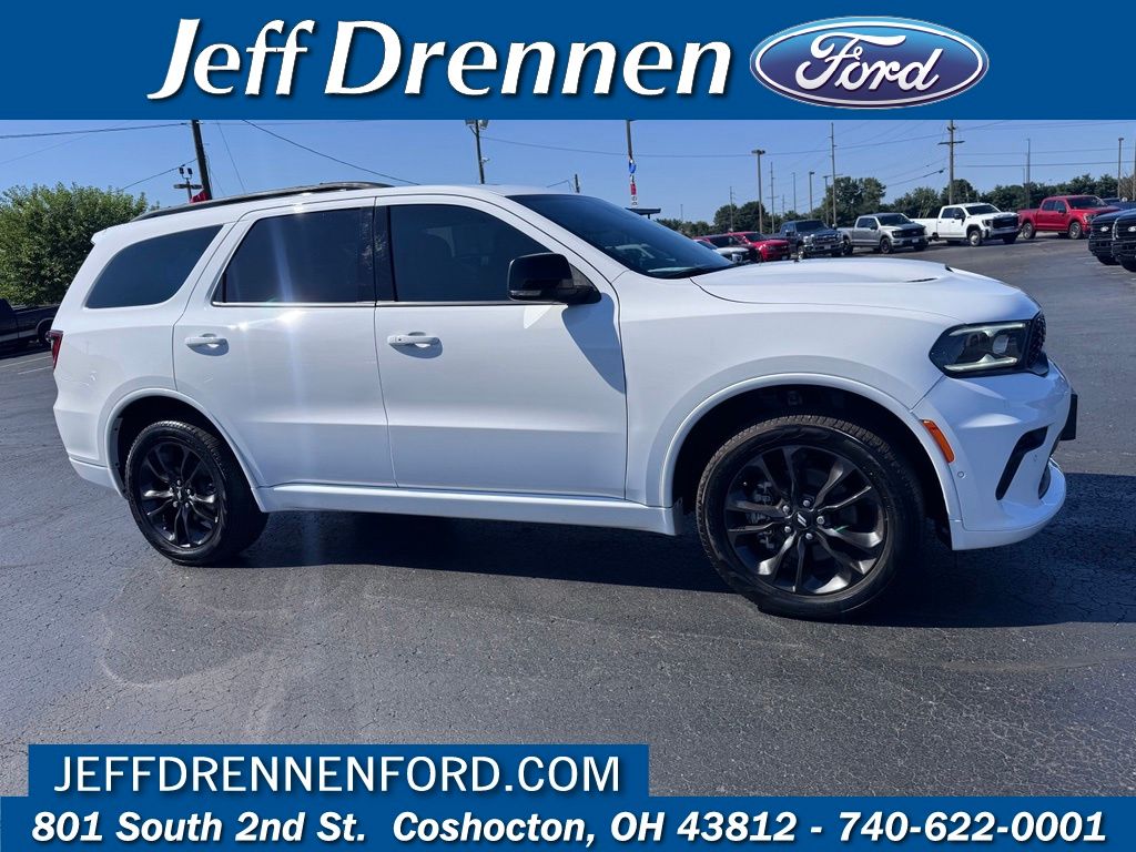 White Knuckle Clearcoat 2025 Dodge Durango SUV / Crossover All-Wheel Drive 8-Speed Automatic