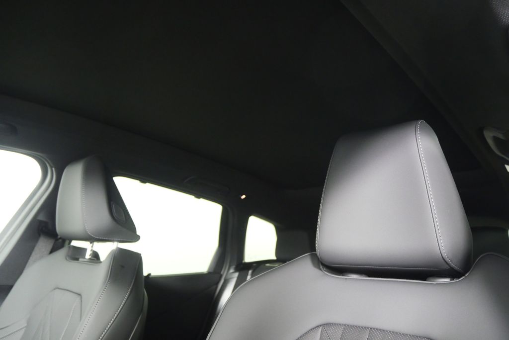 Thumbnail: 2026 BMW X3 - 12