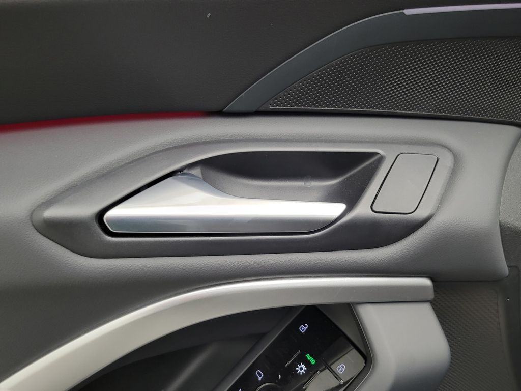 Thumbnail: 2026 Audi Q5 - 30