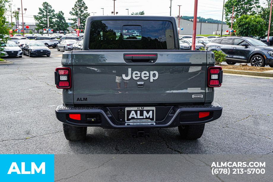 Used 2021 Gray Jeep Overland image 11