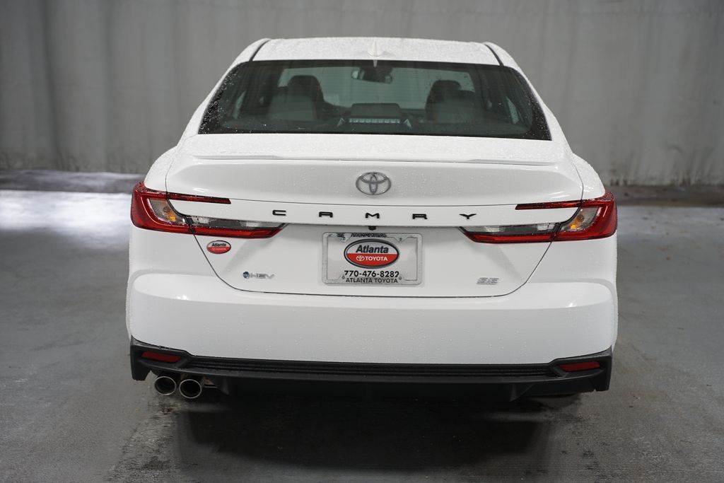 2025 Toyota Camry SE 7