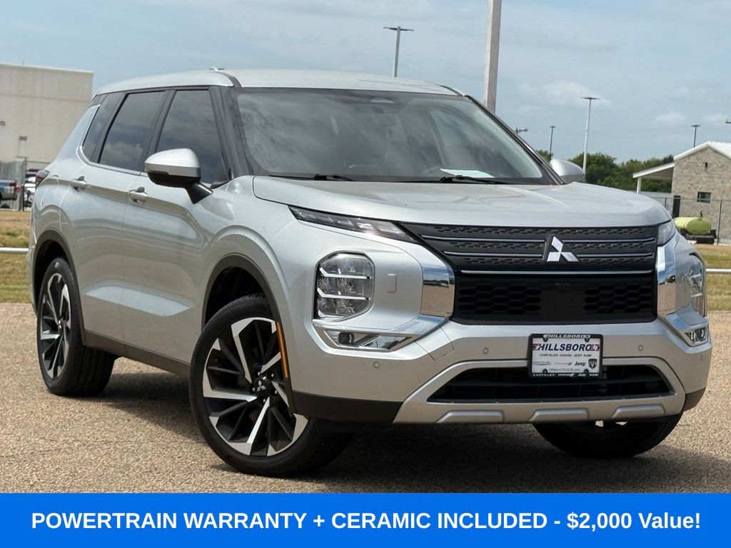 Silver Metallic 2024 Mitsubishi Outlander SUV / Crossover All-Wheel Drive Continuously Variable Transmission