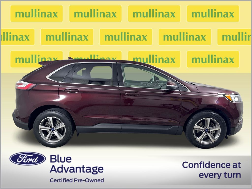 Certified Used 2020 Red Ford SEL image 2