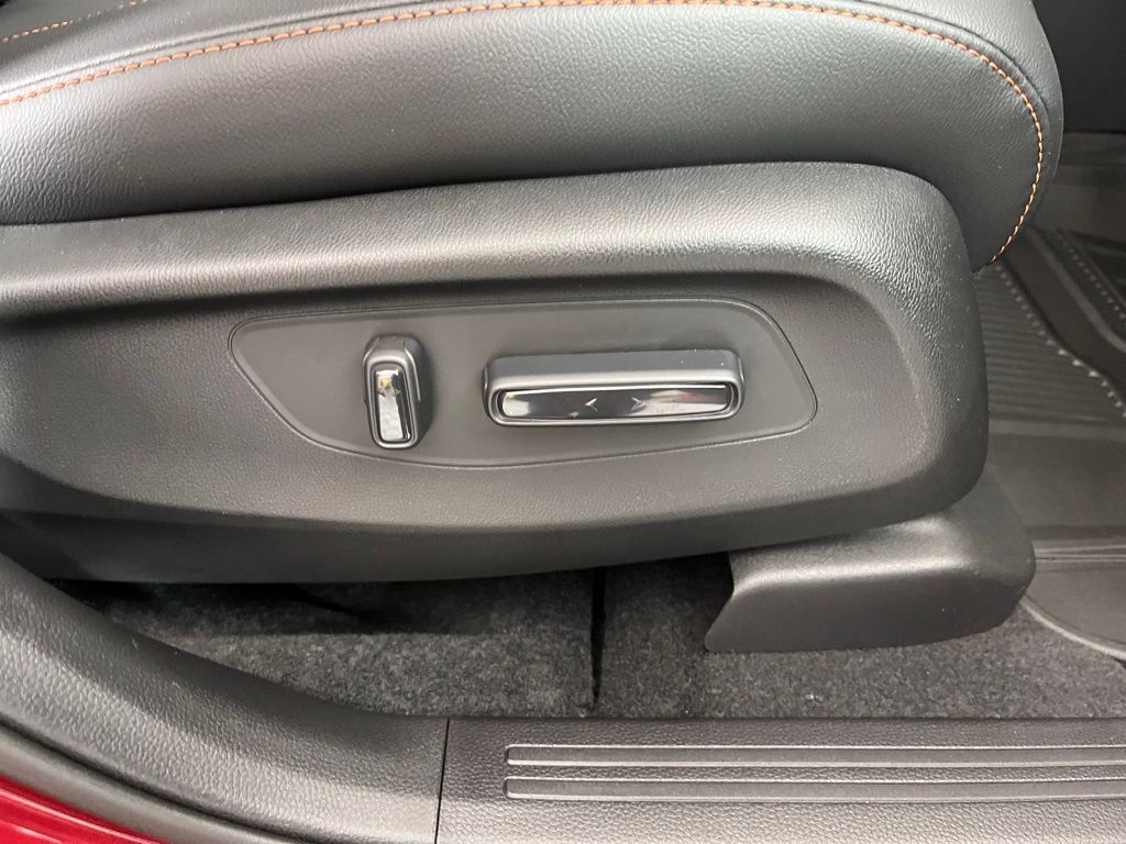 2025 Honda CR-V Sport-L 8