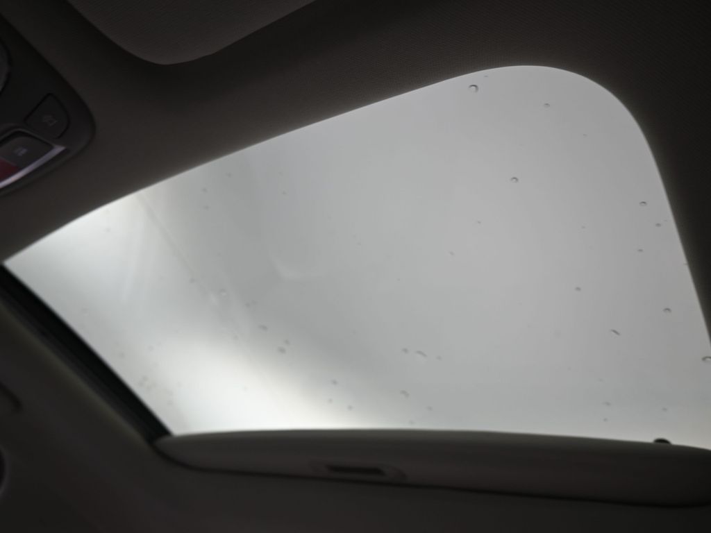 Used 2024 Glacial White Pearl Kia S image 28