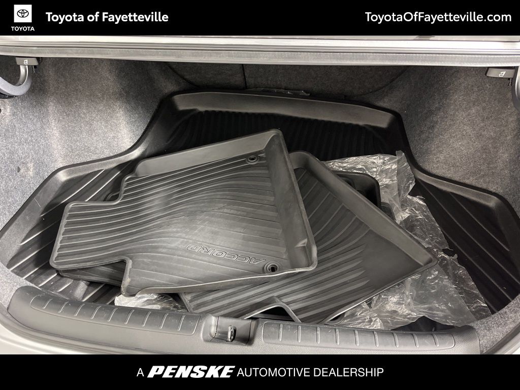 Thumbnail: 2018 Honda Accord - 10