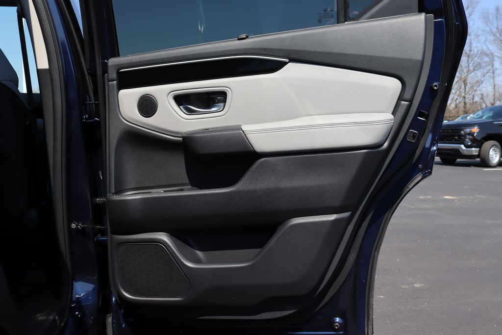 2025 Honda Pilot  15