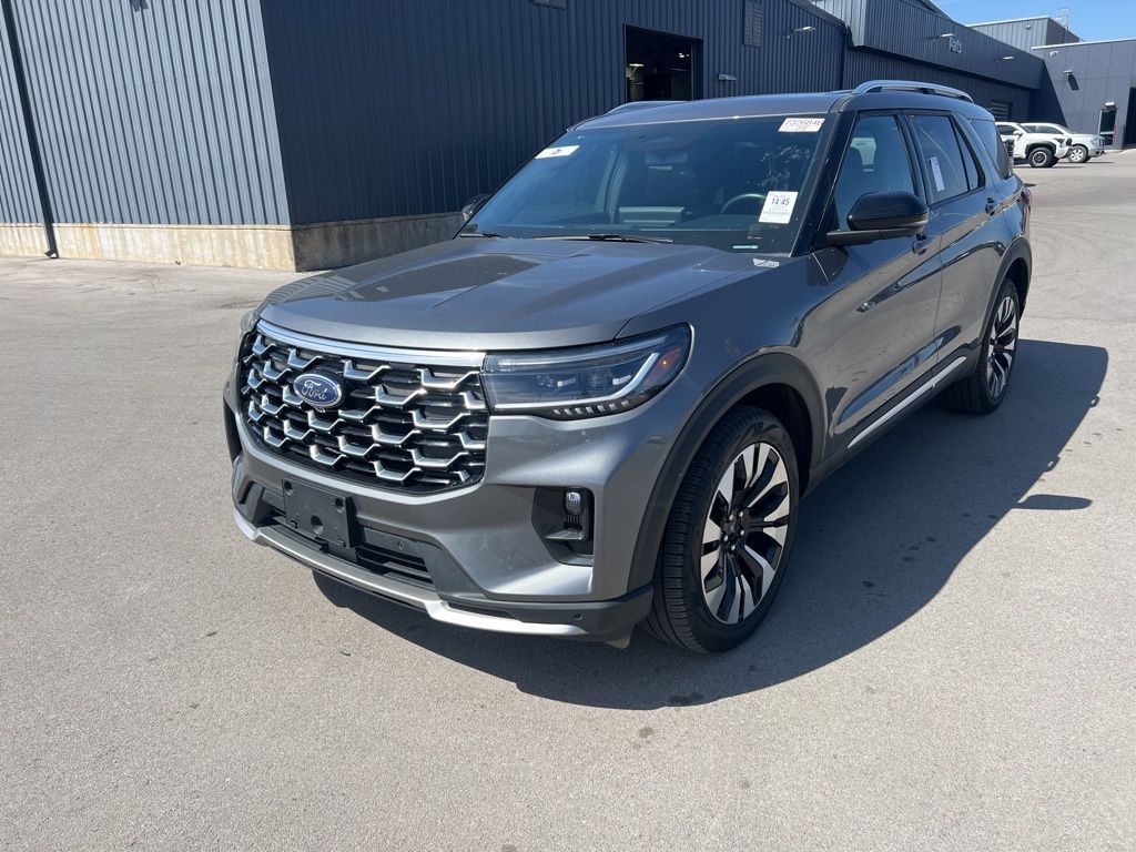 2025 Ford Explorer Platinum AWD