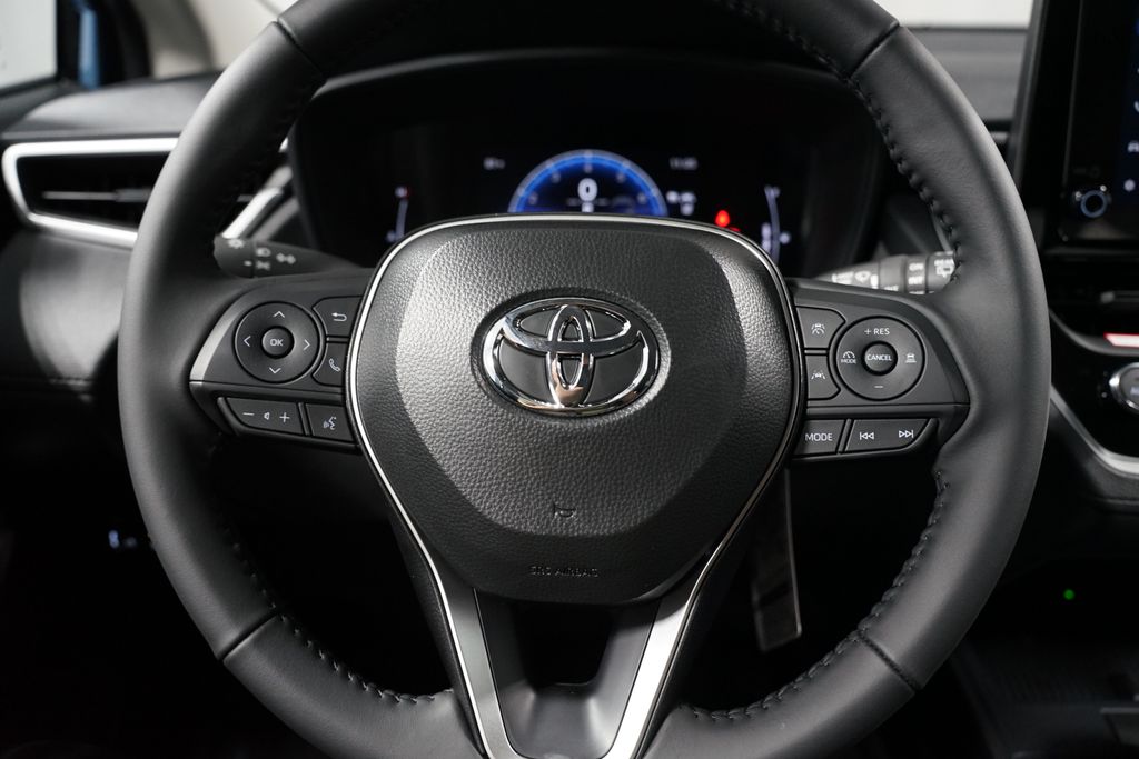 Thumbnail: 2026 Toyota Corolla Cross - 12
