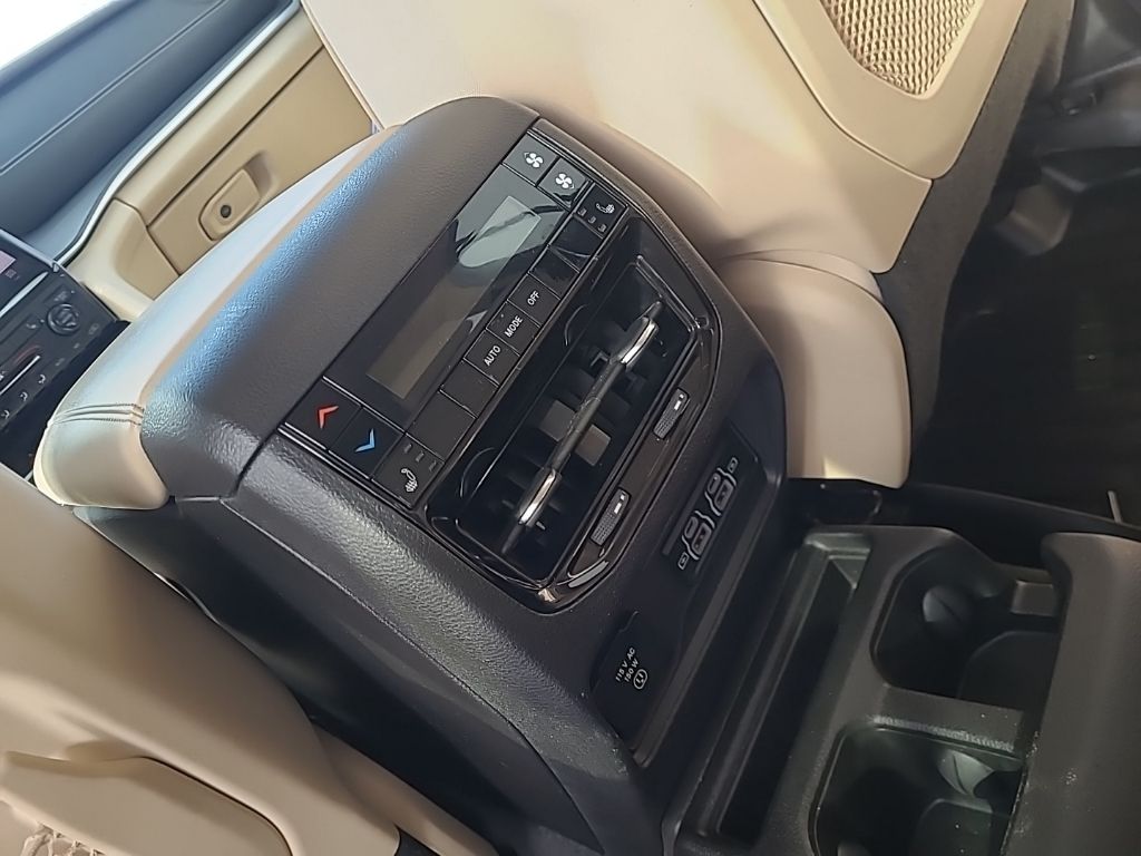 used 2021 Jeep Grand Cherokee L car, priced at $24,698