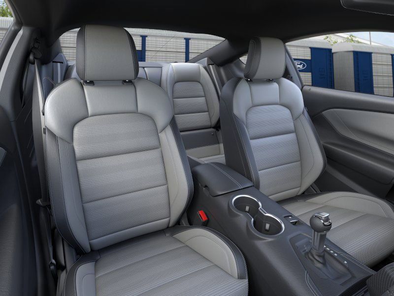 2025 Ford Mustang GT Premium photo