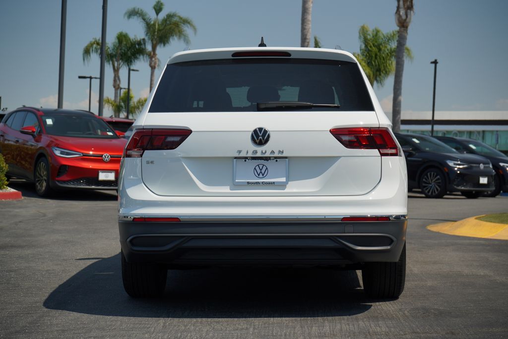 2024 Volkswagen Tiguan 2.0T SE 4